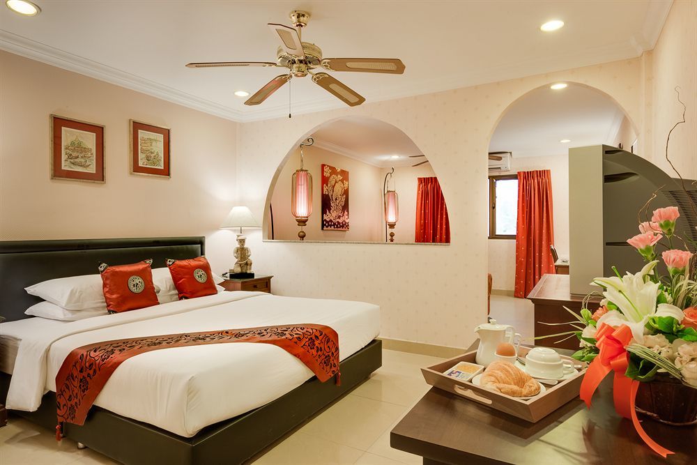 The Ambiance Hotel Pattaya Exterior foto