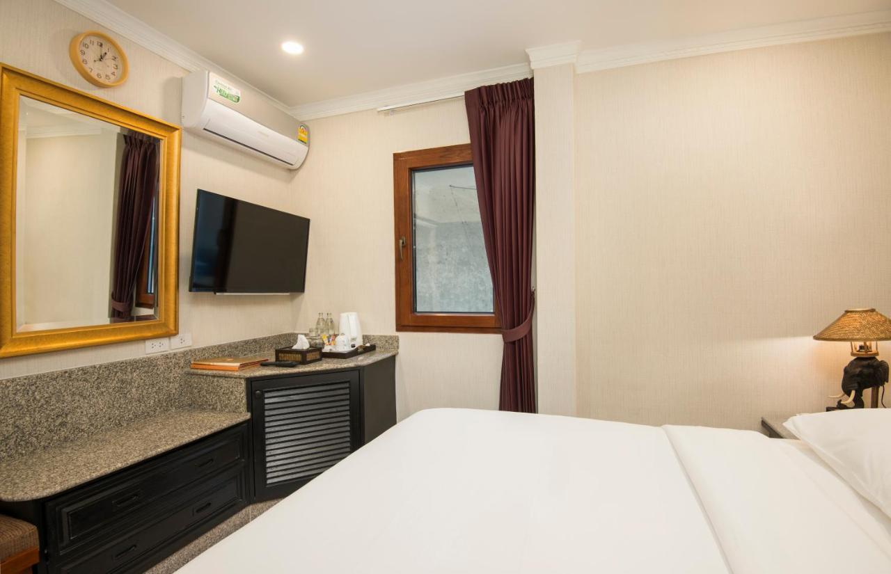 The Ambiance Hotel Pattaya Exterior foto