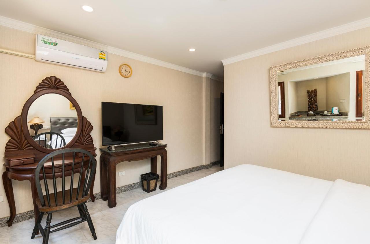 The Ambiance Hotel Pattaya Exterior foto